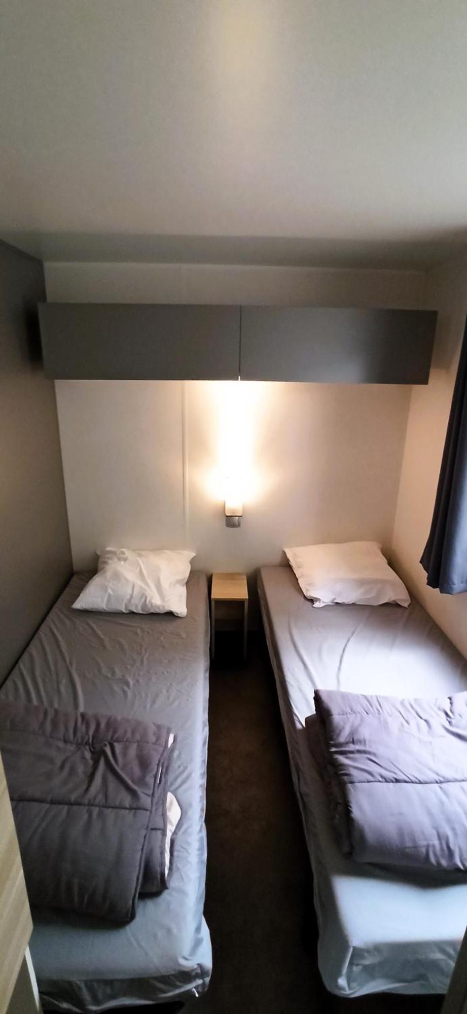 Camping Larribal Millau Esterno foto